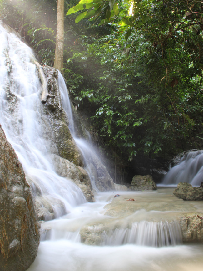 Aguinid Falls