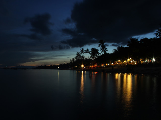 Alona Beach