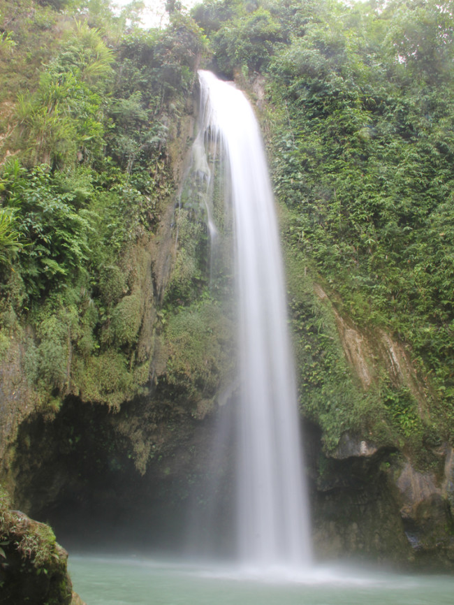 Inambakan Falls