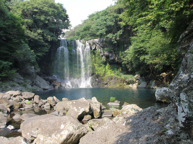 Cheonjeyeon Waterfalls