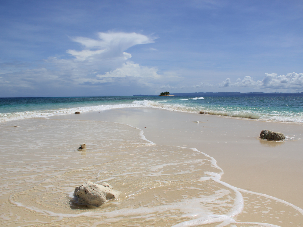 Hagonoy Island from Naked Island