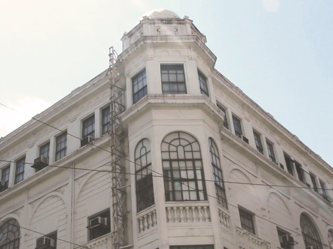 76. Juandering in Manila