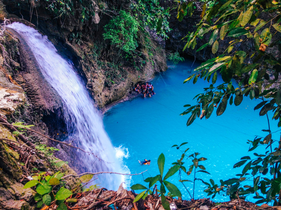 When in Cebu: Chasing Waterfalls Kawasan Falls, Cebu